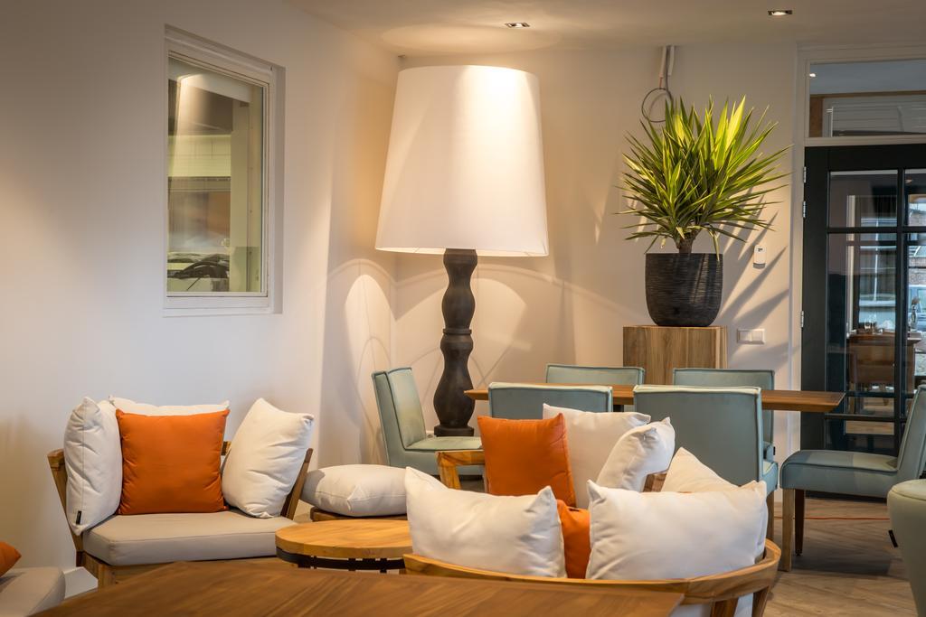 Romantik Badhotel Renesse Exteriör bild