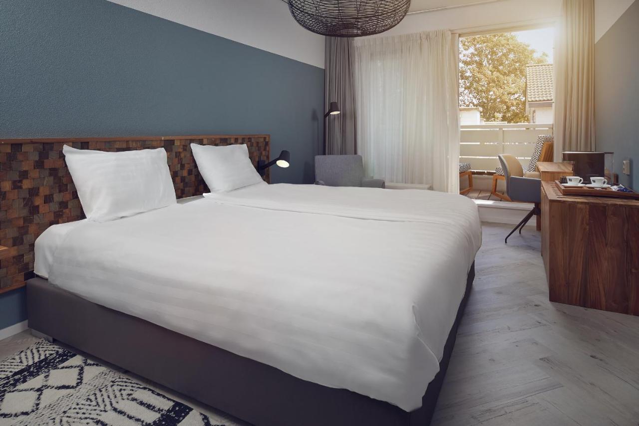 Romantik Badhotel Renesse Exteriör bild